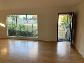 3618 Sunrise Terrace in Chattanooga, TN - Building Photo - Building Photo