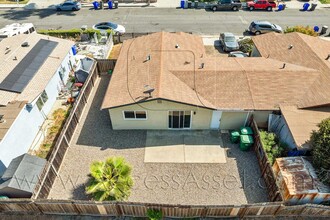 4628 Calle Del Palo in Oceanside, CA - Building Photo - Building Photo