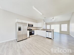 871 Anchor Way NE in Kannapolis, NC - Building Photo - Building Photo