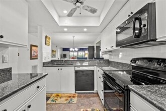 1942 Golf View Dr in Tarpon Springs, FL - Building Photo - Building Photo