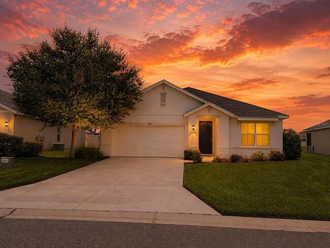 property at 2726 Greenleaf Ter