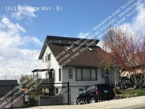 1611 Wheaton Way in Bremerton, WA - Building Photo - Building Photo