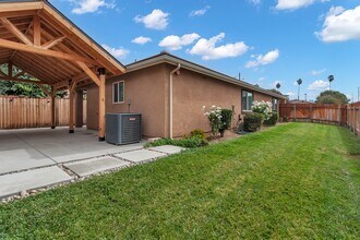 7695 Freda Ave in Riverside, CA - Building Photo - Building Photo