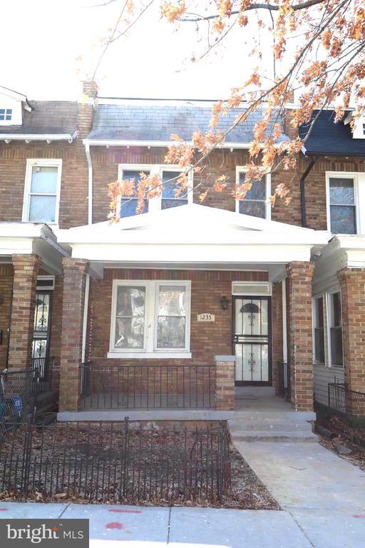 1235 Owen Pl NE in Washington, DC - Building Photo - Building Photo
