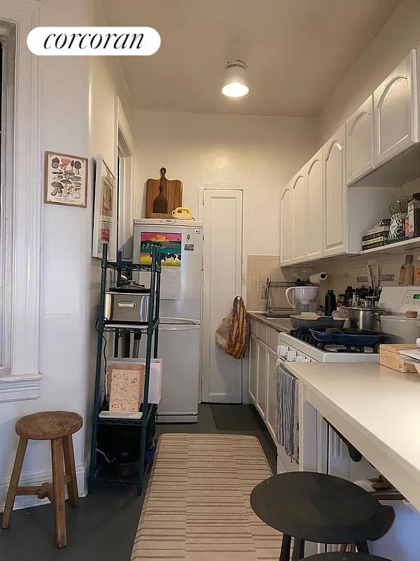 97 Perry St in New York, NY - Building Photo - Building Photo