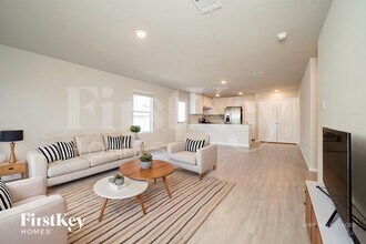 6432 Pickaxe Way in San Antonio, TX - Foto de edificio - Building Photo