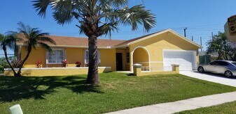 26031 SW 130th Ave in Homestead, FL - Building Photo