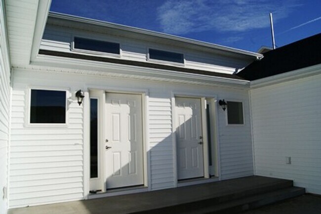 1331 13th St W in West Fargo, ND - Building Photo - Building Photo