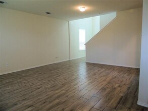 241 Cascata Way in Liberty Hill, TX - Building Photo - Building Photo