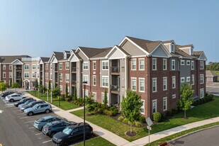 Meadows at Montgomery in Belle Mead, NJ - Building Photo