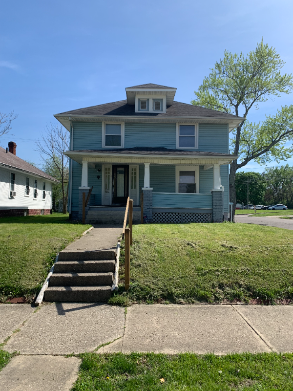property at 345 W Johnny Lytle Ave
