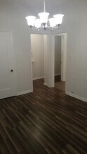 2621 Wellington Rd, Unit 2 in Los Angeles, CA - Foto de edificio - Building Photo