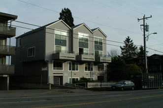 11508 Greenwood Ave N in Seattle, WA - Building Photo - Building Photo