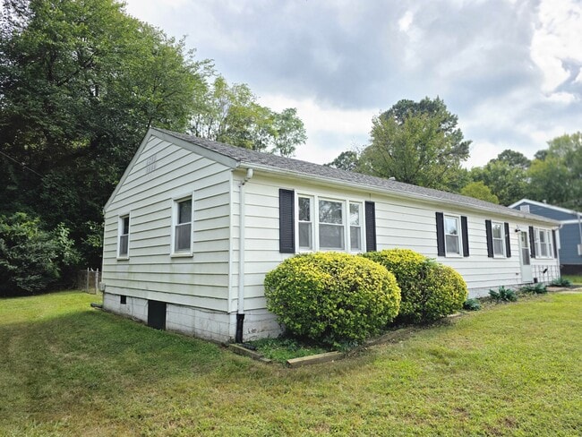 property at 2302 Norfolk St