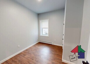 33 Granite St in Barre, VT - Building Photo - Building Photo