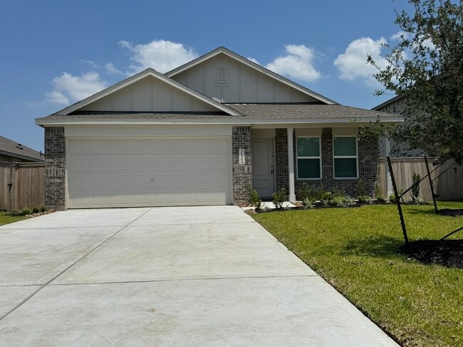 property at 31504 Casamari Dr