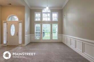 1059 Olive Dr, Unit B-203 in Hampton, GA - Foto de edificio - Building Photo