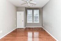 12001 Market St photo'