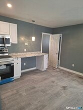 7 Main St in East Hampton, CT - Building Photo - Building Photo