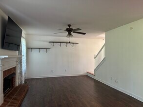 1329 Branchside Ct in Thompson's Station, TN - Building Photo - Building Photo
