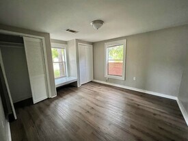 501 W 47th St in North Little Rock, AR - Building Photo