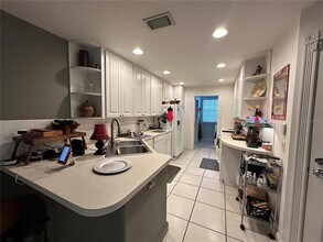 7896 Farina Ct in Sarasota, FL - Building Photo - Building Photo