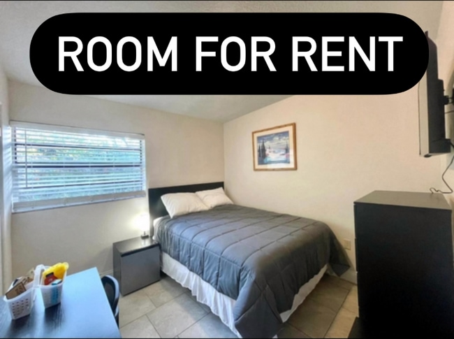 property at 702 Malcom Rd
