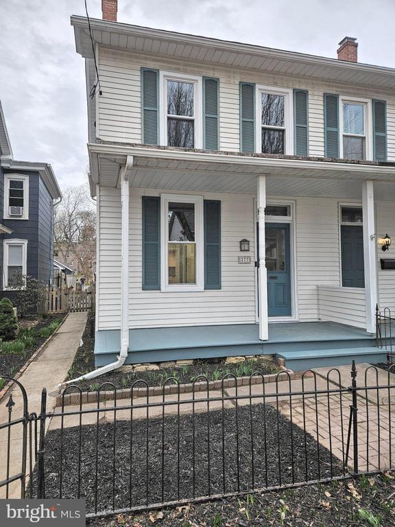 property at 277 W Main St