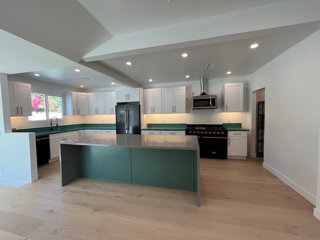 18371 Lahey St in Porter Ranch, CA - Building Photo - Building Photo