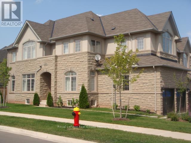 property at 2373 Wasaga Dr