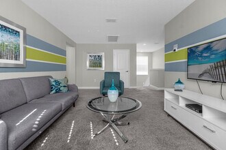 1564 Flange Dr in Davenport, FL - Building Photo - Building Photo