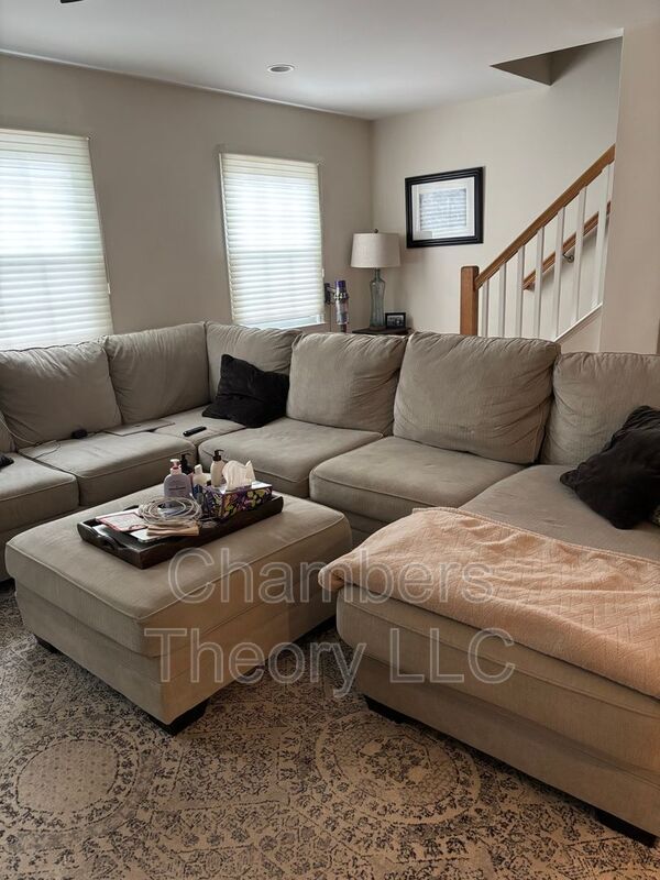 property at 7430 Hallcrest Dr