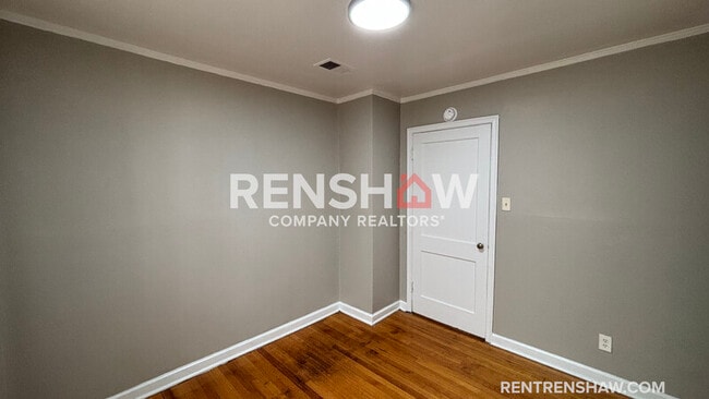 1065 Larry Ln in Memphis, TN - Building Photo - Building Photo