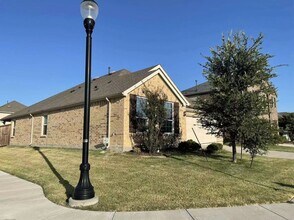 413 Bow Dr in Little Elm, TX - Building Photo - Building Photo