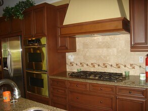 7309 Calle Conifera in Carlsbad, CA - Building Photo - Building Photo