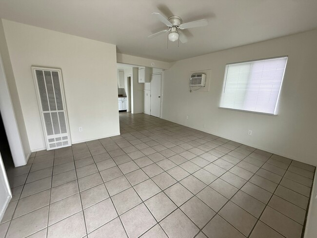 property at 5524 Enrico Blvd