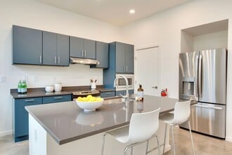 244 N Dillard St in Durham, NC - Building Photo - Building Photo