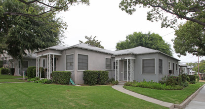 606 E Providencia Ave in Burbank, CA - Building Photo - Building Photo