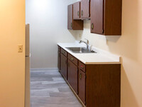 Riverview Apartments in Pierre, SD - Building Photo - Building Photo