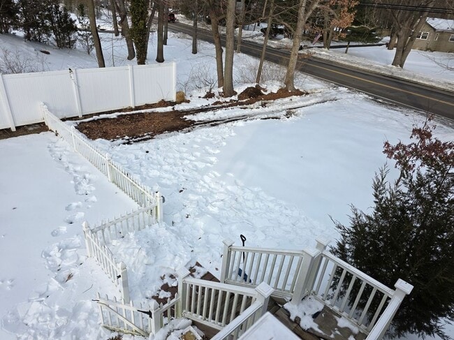 140 Lake Ave S in Nesconset, NY - Building Photo - Building Photo