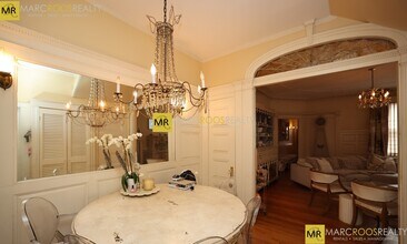 347 Commonwealth Ave in Boston, MA - Building Photo - Building Photo