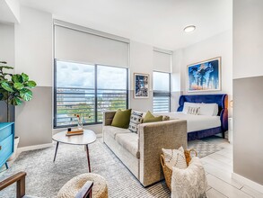 Sentral Wynwood in Miami, FL - Building Photo - Interior Photo