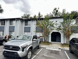 4773 S Texas Ave in Orlando, FL - Building Photo