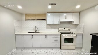 47 Wildlark Dr in Toronto, ON - Building Photo