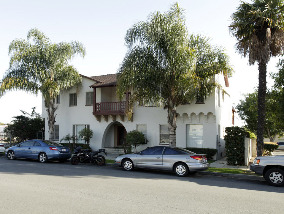 252 E 4th St in Pomona, CA - Building Photo