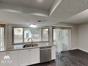 1303 Hillsdale Dr in Richardson, TX - Building Photo - Building Photo