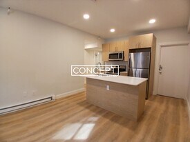 529 Beacon St, Unit 44 in Boston, MA - Building Photo