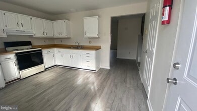 1089 Park Rd in Blandon, PA - Building Photo - Building Photo