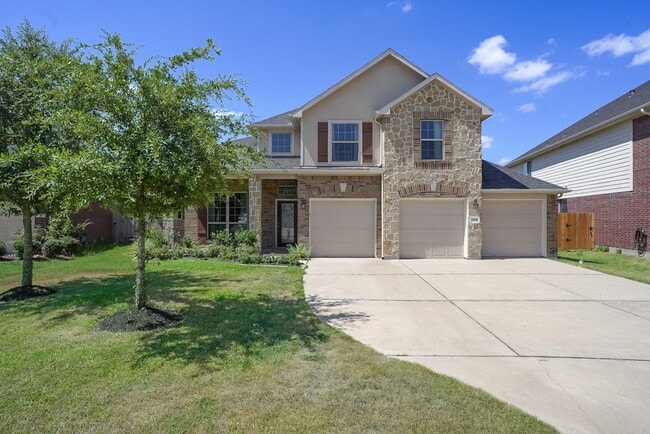 7818 Lake Commons Dr in Rosenberg, TX - Foto de edificio - Building Photo