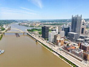 151 Fort Pitt Blvd in Pittsburgh, PA - Building Photo - Building Photo